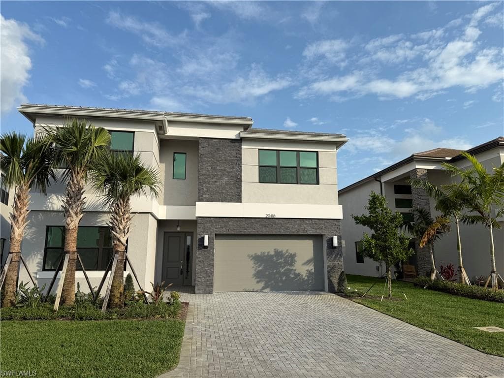20416 Fair Oak Ln ESTERO, FL 33928