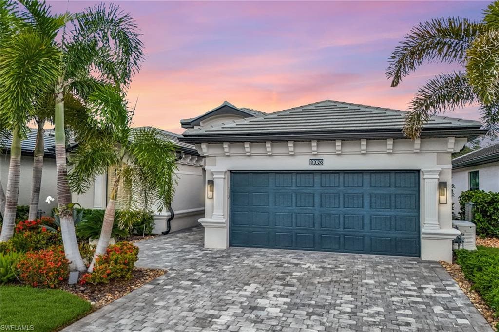 10082 Palazzo DR NAPLES, FL 34119