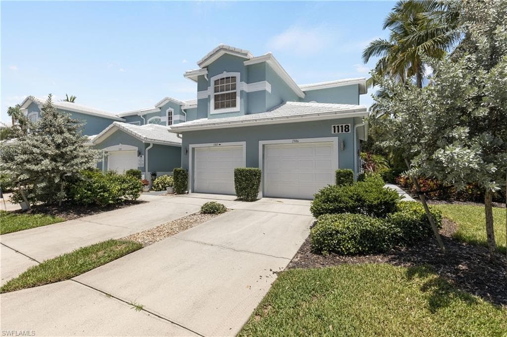 1118 Sweetwater LN 1303 NAPLES, FL 34110