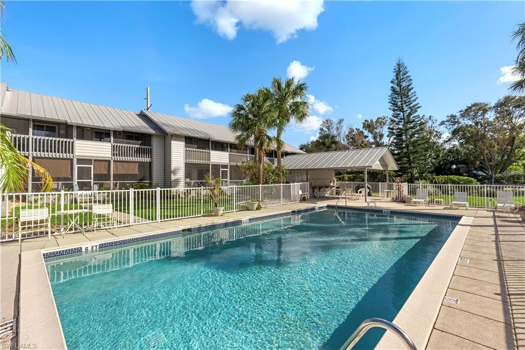 1297 7th AVE N 102 NAPLES, FL 34102