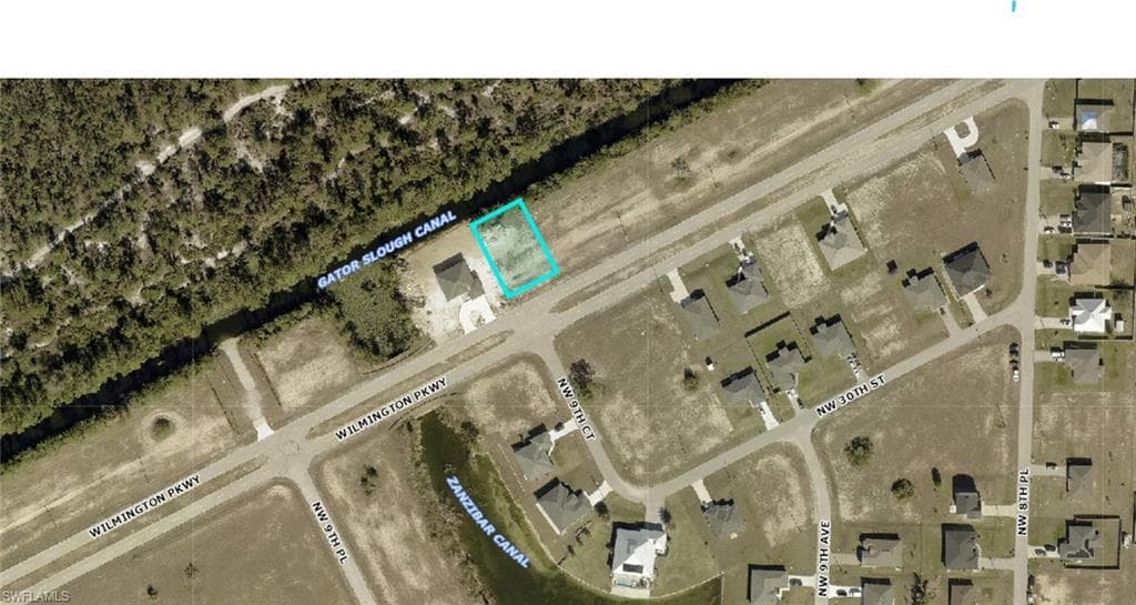 911 Wilmington PKWY CAPE CORAL, FL 33993