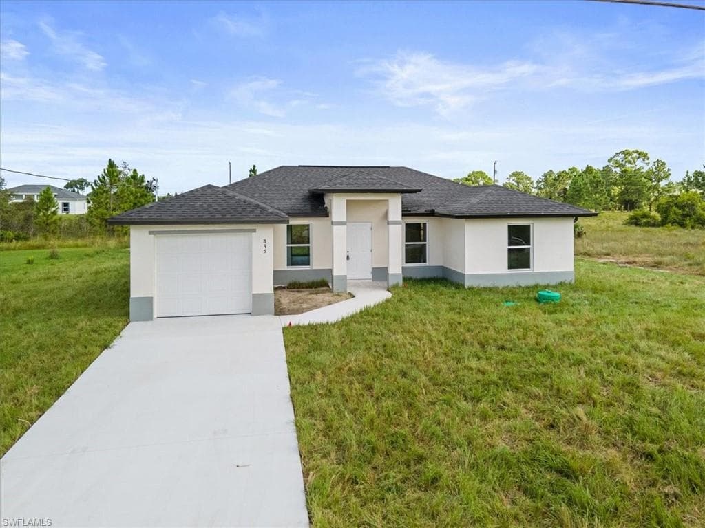 917 Hepburn AVE LEHIGH ACRES, FL 33974