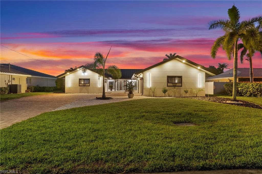 3403 SE 22nd PL CAPE CORAL, FL 33904