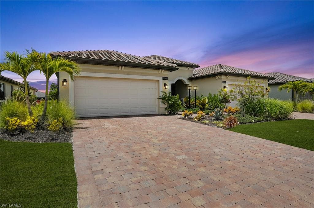 11945 Sacra PL FORT MYERS, FL 33913