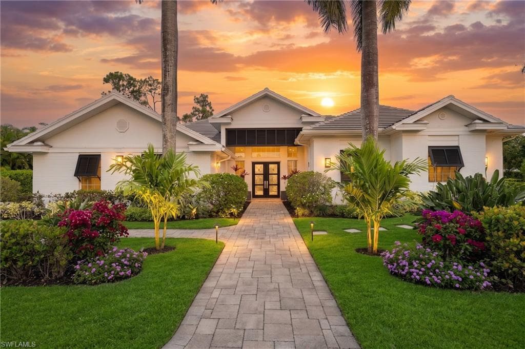 2274 Hawksridge DR NAPLES, FL 34105