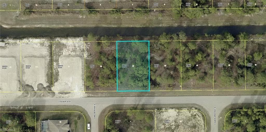 735 COLYER ST E LEHIGH ACRES, FL 33974