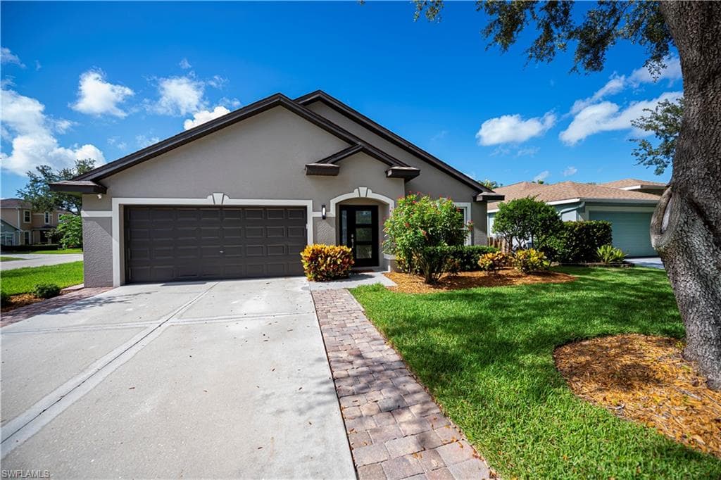 9370 MIDDLE OAK DR FORT MYERS, FL 33967