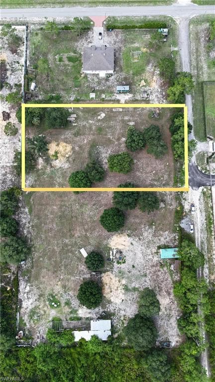 7752  4th TER LABELLE, FL 33935
