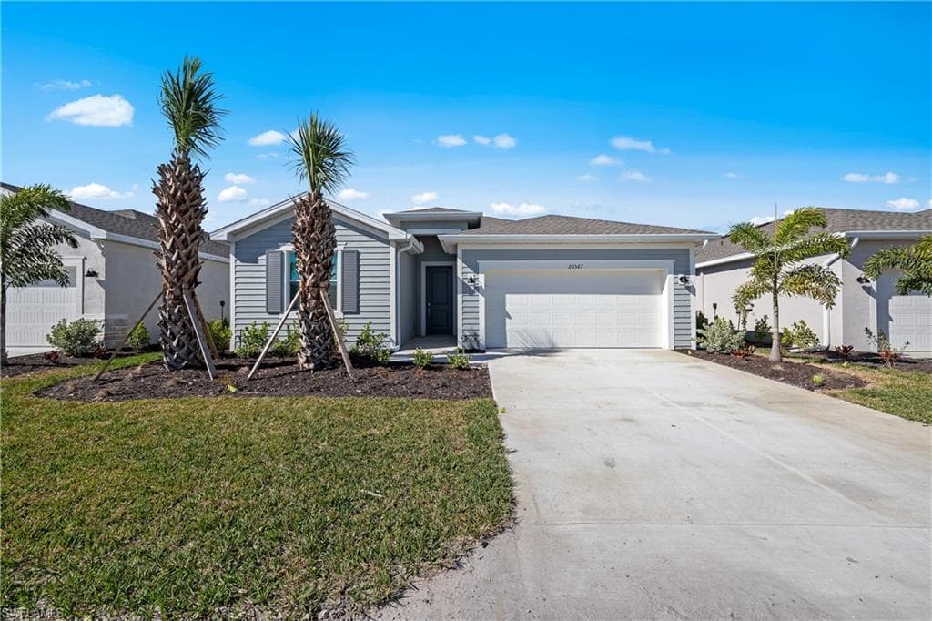 20473 Copperhead DR LEHIGH ACRES, FL 33936