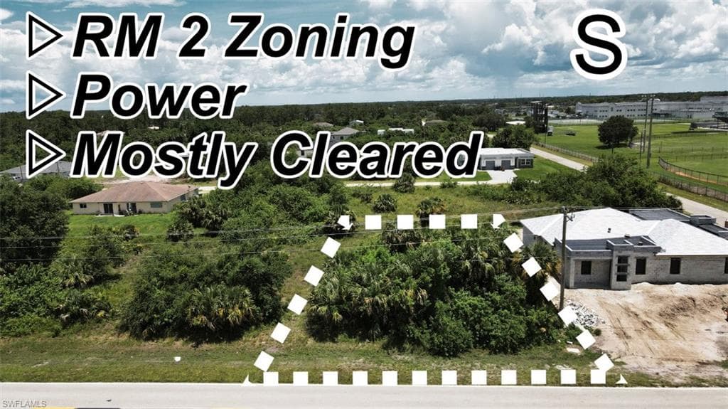 840/842 Milwaukee BLVD LEHIGH ACRES, FL 33974