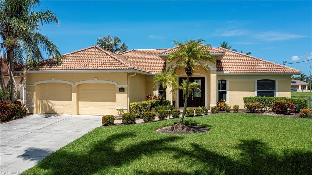 5332 SW 21st PL CAPE CORAL, FL 33914