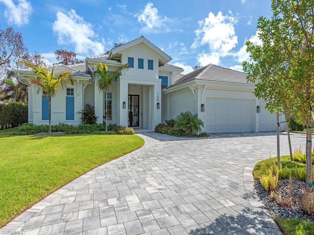 130 Burning Tree DR NAPLES, FL 34105
