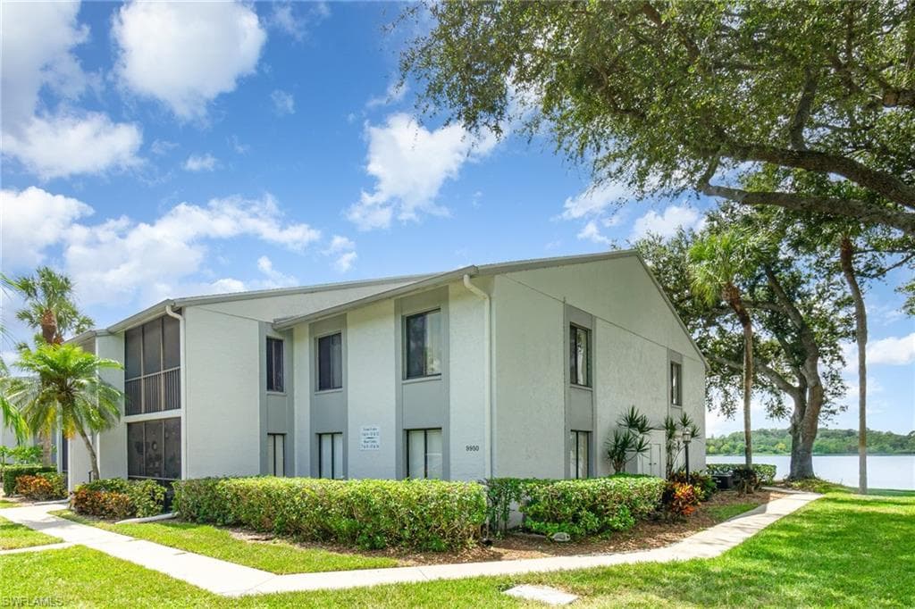 9950 Sailview CT 12 FORT MYERS, FL 33905
