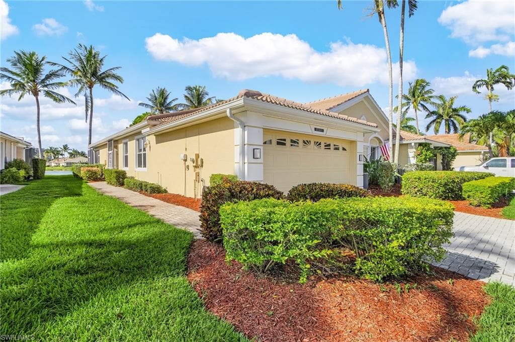 7769 Bay Lake DR FORT MYERS, FL 33907