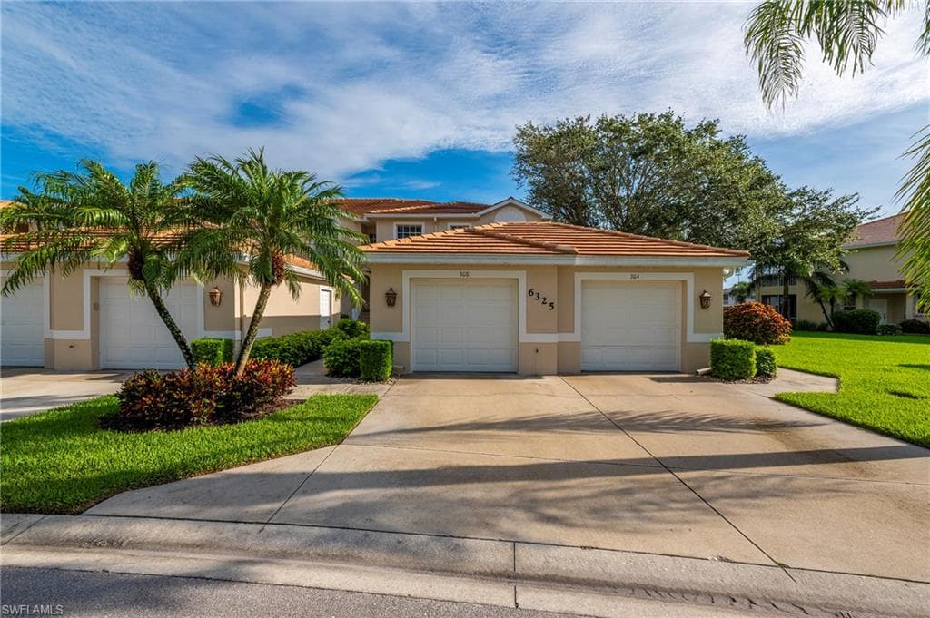 6325 Wilshire Pines CIR 308 NAPLES, FL 34109