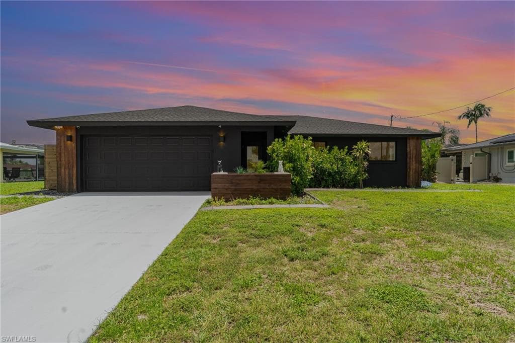 1154 SE 32nd ST CAPE CORAL, FL 33904