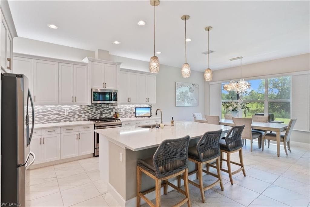 28646 Lobos CIR BONITA SPRINGS, FL 34135