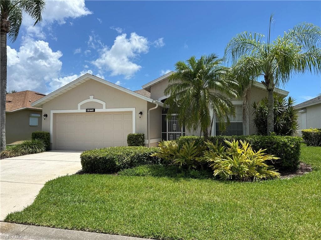 9274 Coachhouse LN ESTERO, FL 33928