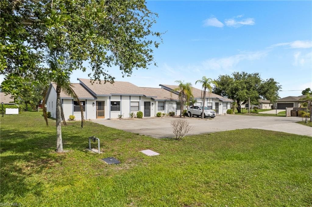 3734 SW 8th CT 103 CAPE CORAL, FL 33914