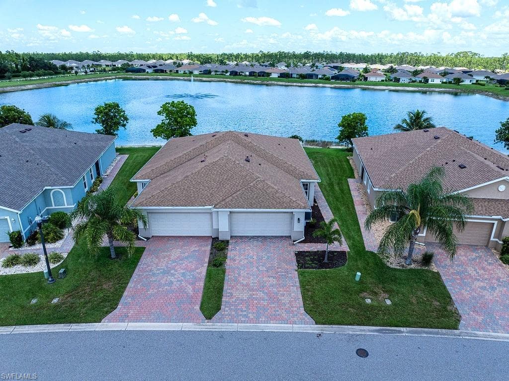 20050 Fiddlewood AVE NORTH FORT MYERS, FL 33917