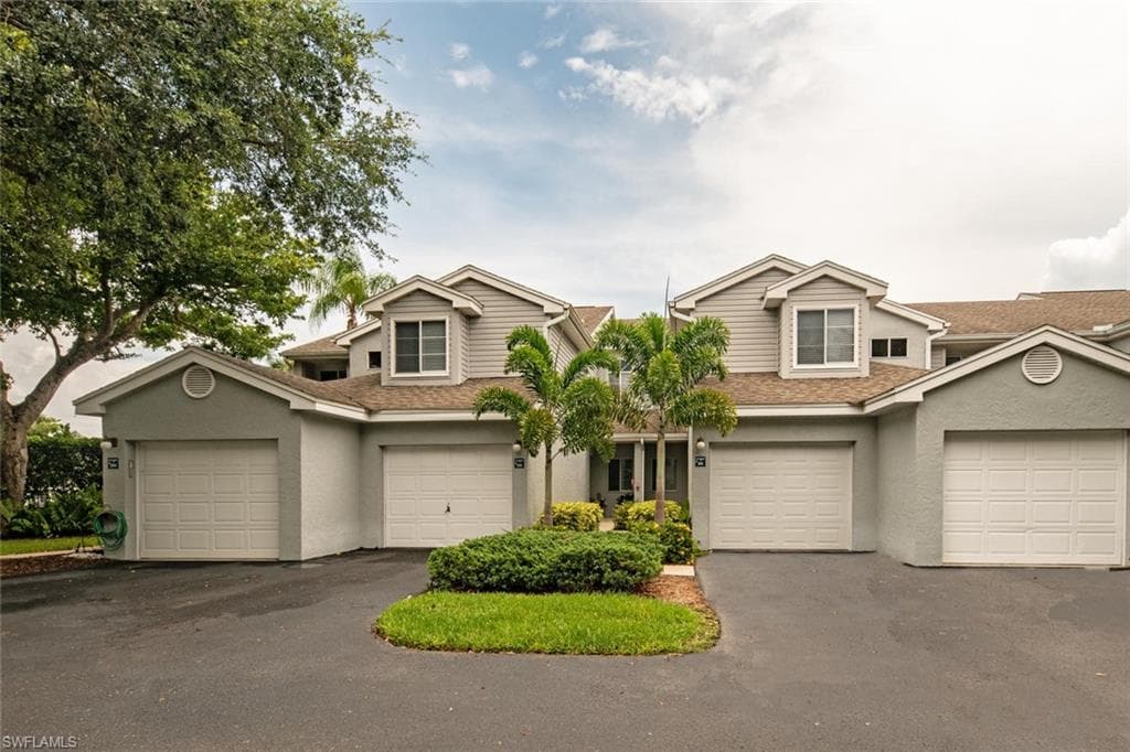 2541 Citrus Lake DR A-105 NAPLES, FL 34109