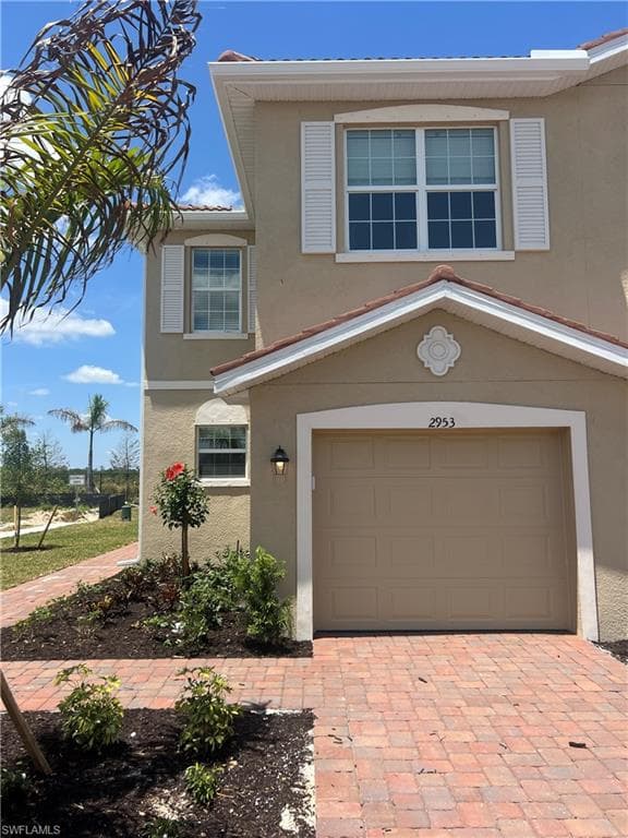 2953 Tardiff DR NAPLES, FL 34120