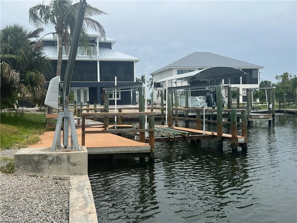 3 Palmview BLVD FORT MYERS BEACH, FL 33931