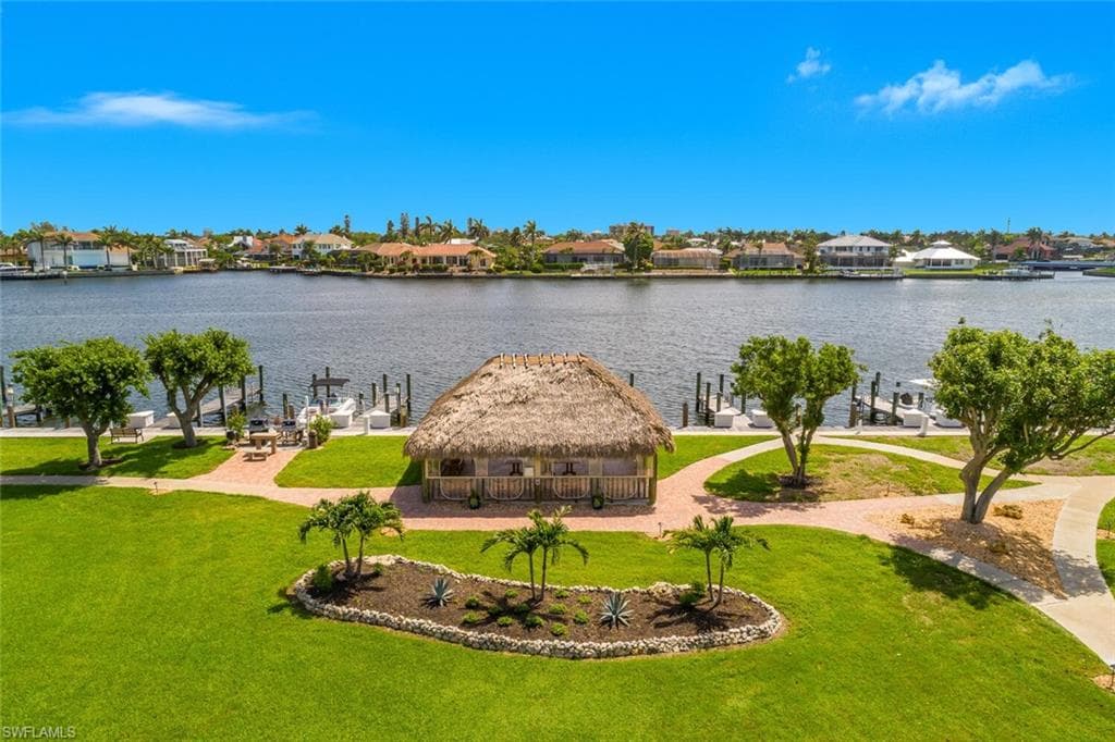 615 Seaview CT Q3 MARCO ISLAND, FL 34145
