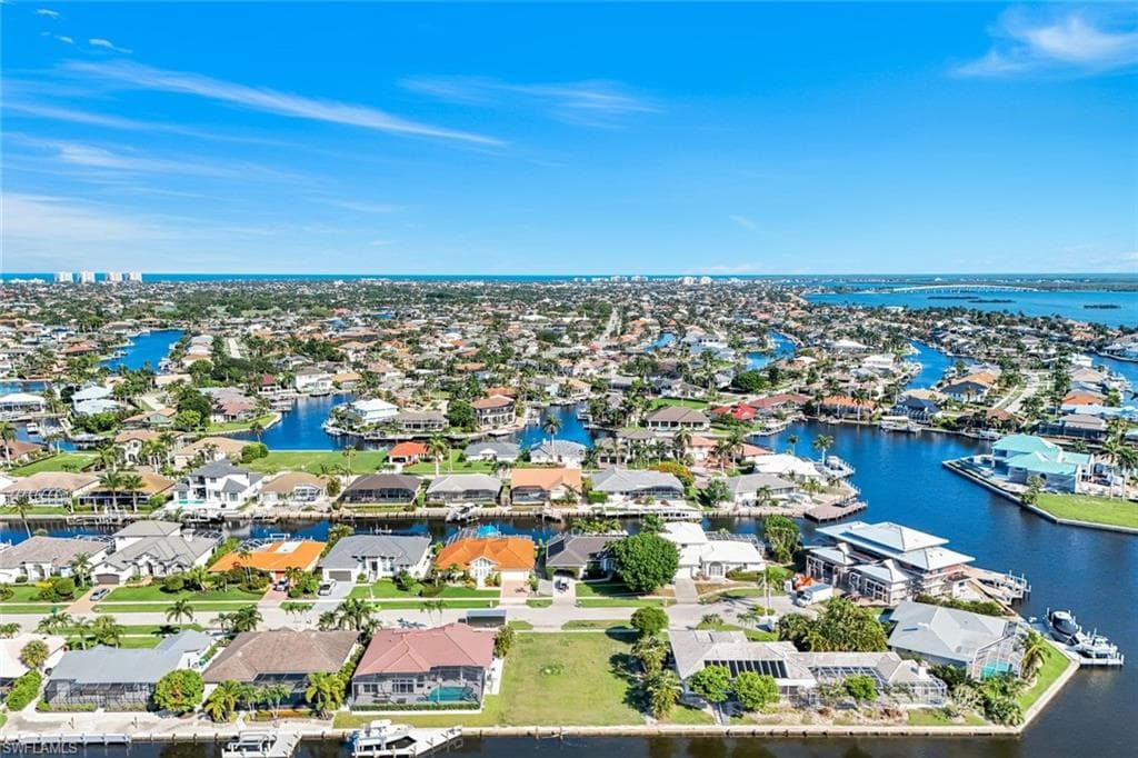 1889 Woodbine CT MARCO ISLAND, FL 34145