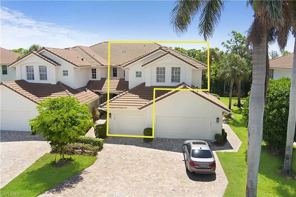 26962 Montego Pointe CT 202 BONITA SPRINGS, FL 34134