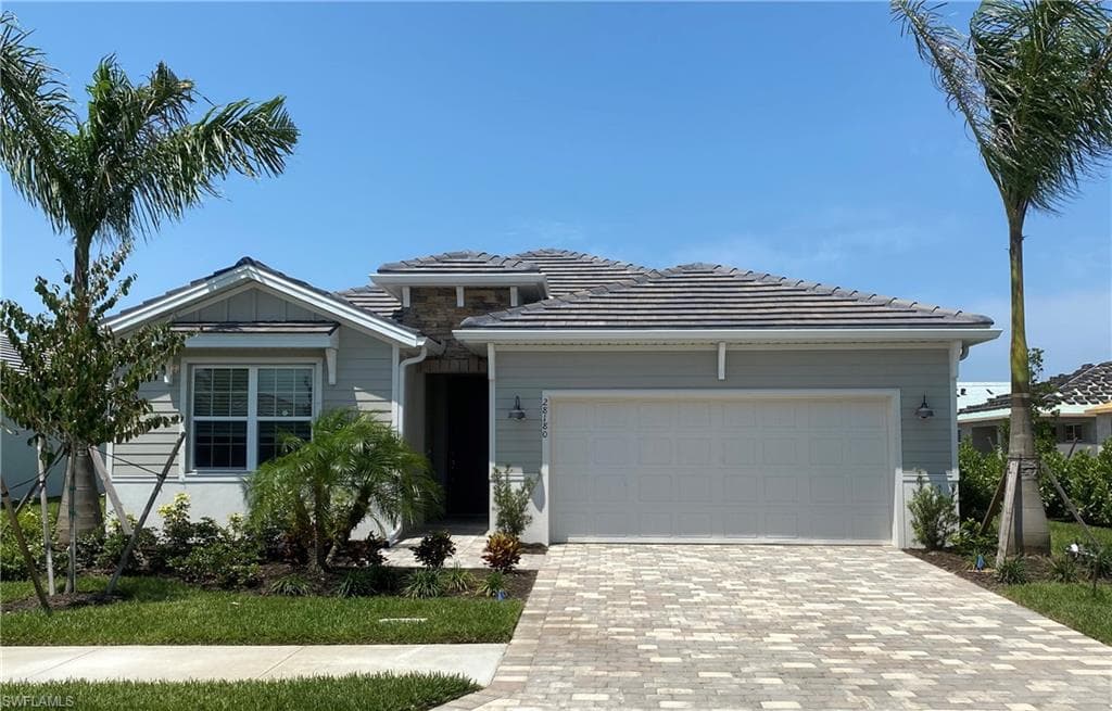 28180 Seasons Tide AVE BONITA SPRINGS, FL 34135