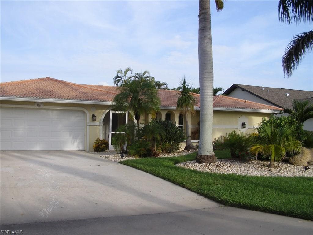 5316 SW 9th PL CAPE CORAL, FL 33914