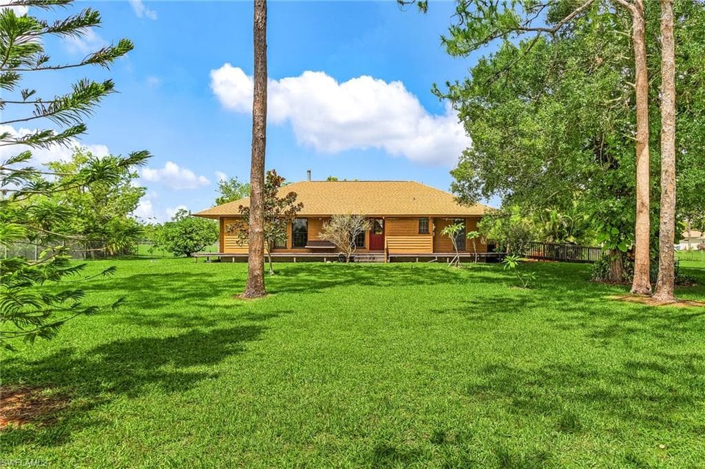 6240 Industry AVE FORT MYERS, FL 33905