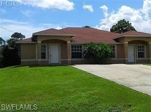 4946 Golfview BLVD LEHIGH ACRES, FL 33973