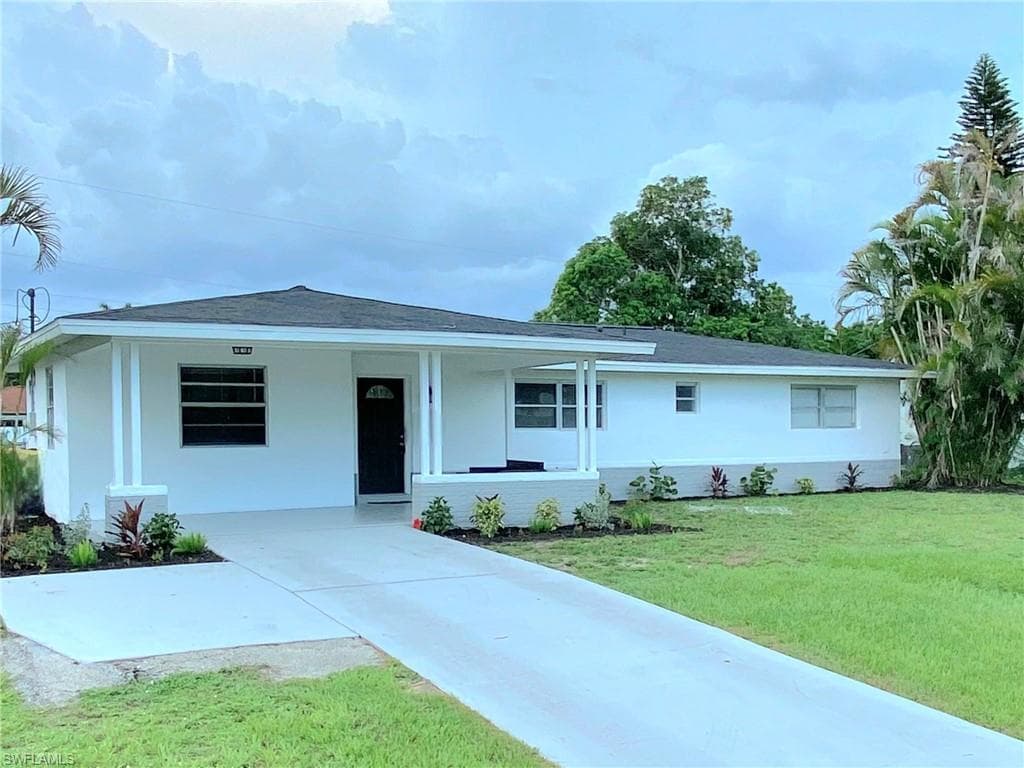 2152 45th TER SW NAPLES, FL 34116