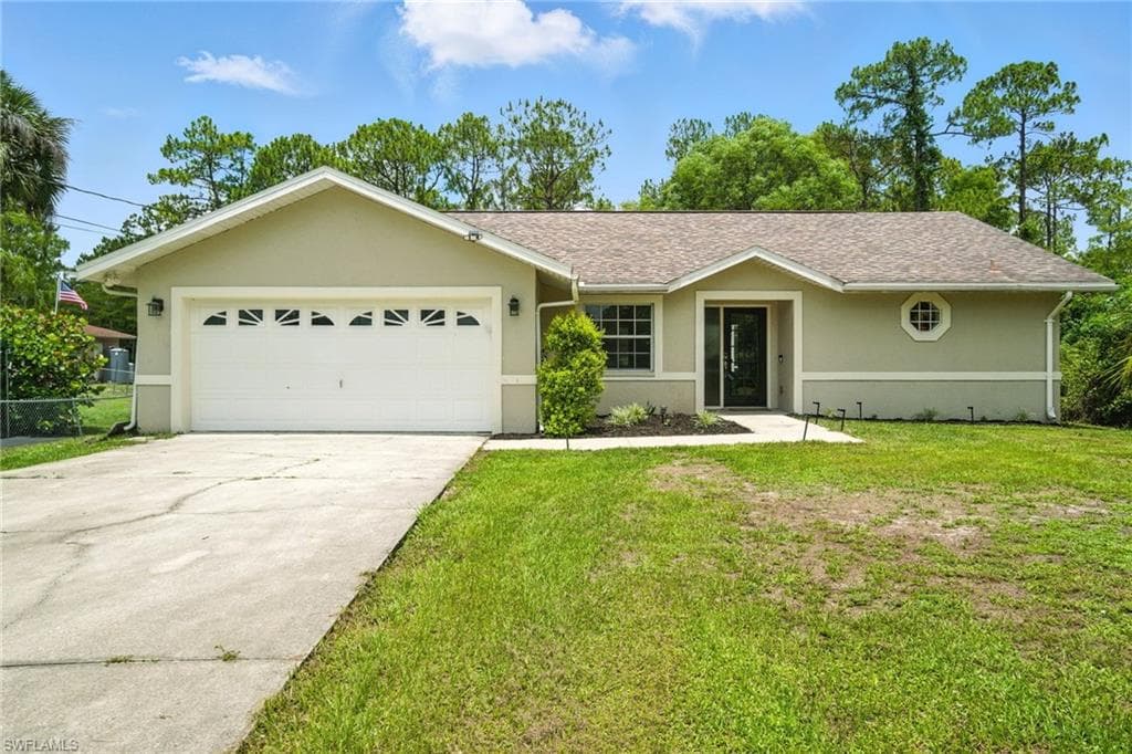2711 4th ST NW NAPLES, FL 34120