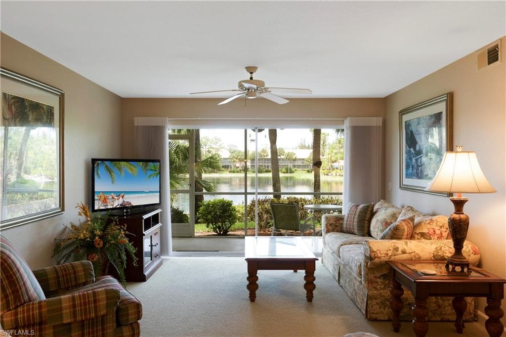 2396 Hidden Lake DR 3 NAPLES, FL 34112