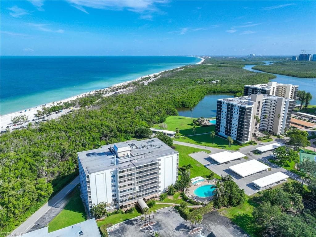 5 Bluebill AVE 108s NAPLES, FL 34108