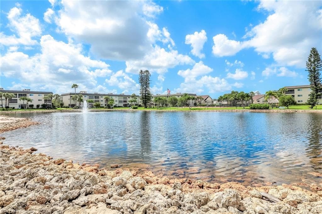 1000 Manatee RD A306 NAPLES, FL 34114