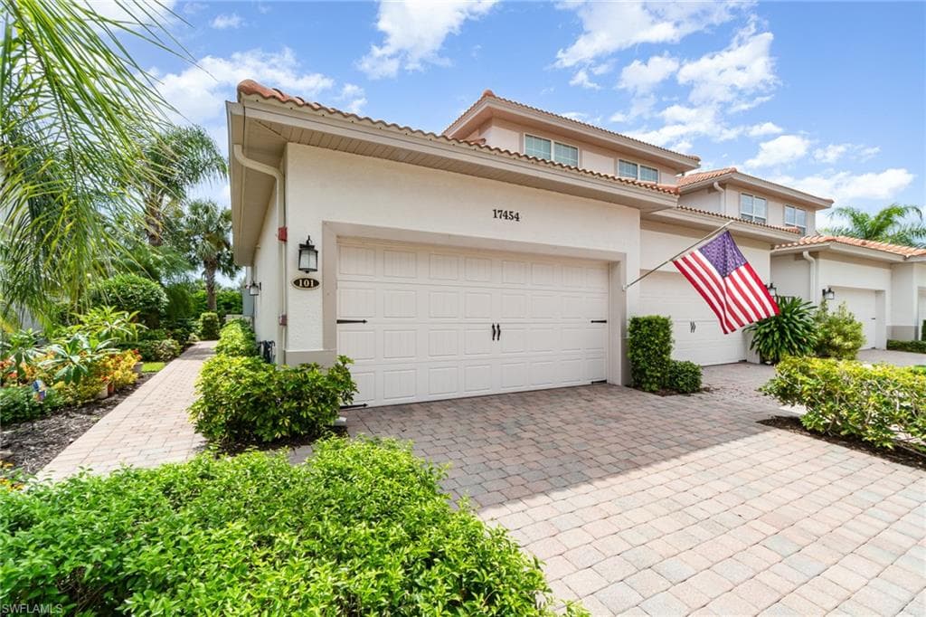 17454 Old Harmony DR 101 FORT MYERS, FL 33908