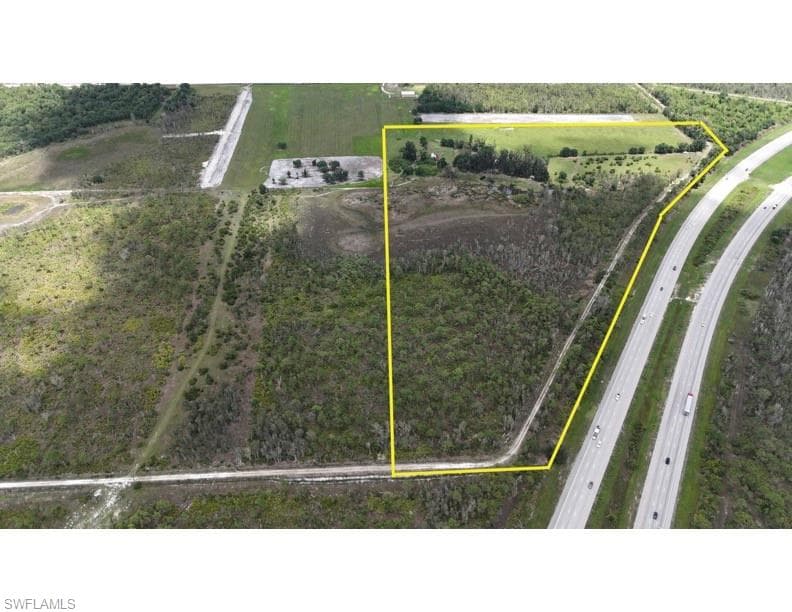 21081 Granville RD FORT MYERS, FL 33917