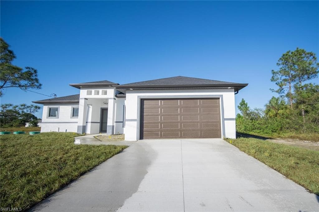 1268 Hillcrest ST E LEHIGH ACRES, FL 33974