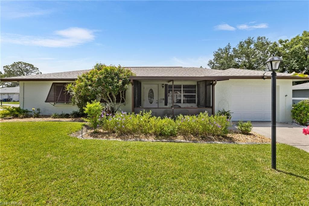 1400 White Cedar LN NORTH FORT MYERS, FL 33917