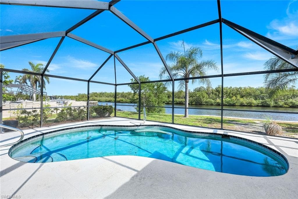 4950 Esplanade ST BONITA SPRINGS, FL 34134