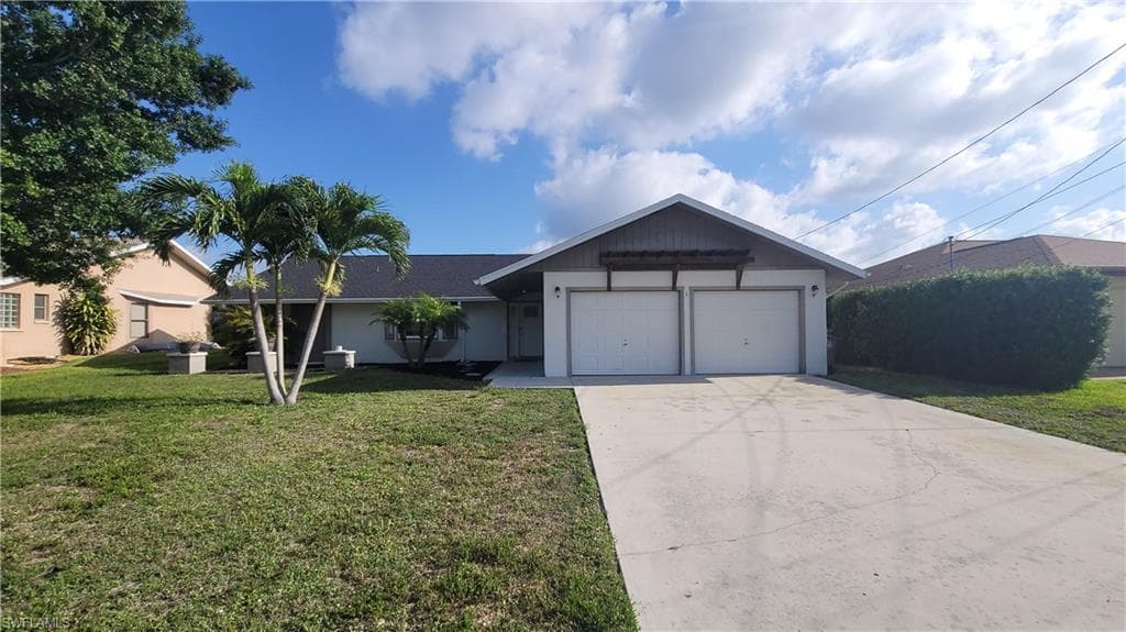 1205 SW 21st TER CAPE CORAL, FL 33991