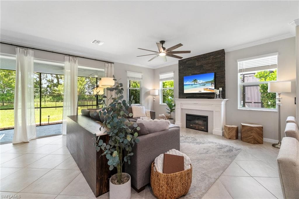 2217 Cara Cara WAY NAPLES, FL 34120