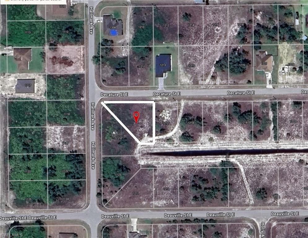 1210 Decature ST E LEHIGH ACRES, FL 33974