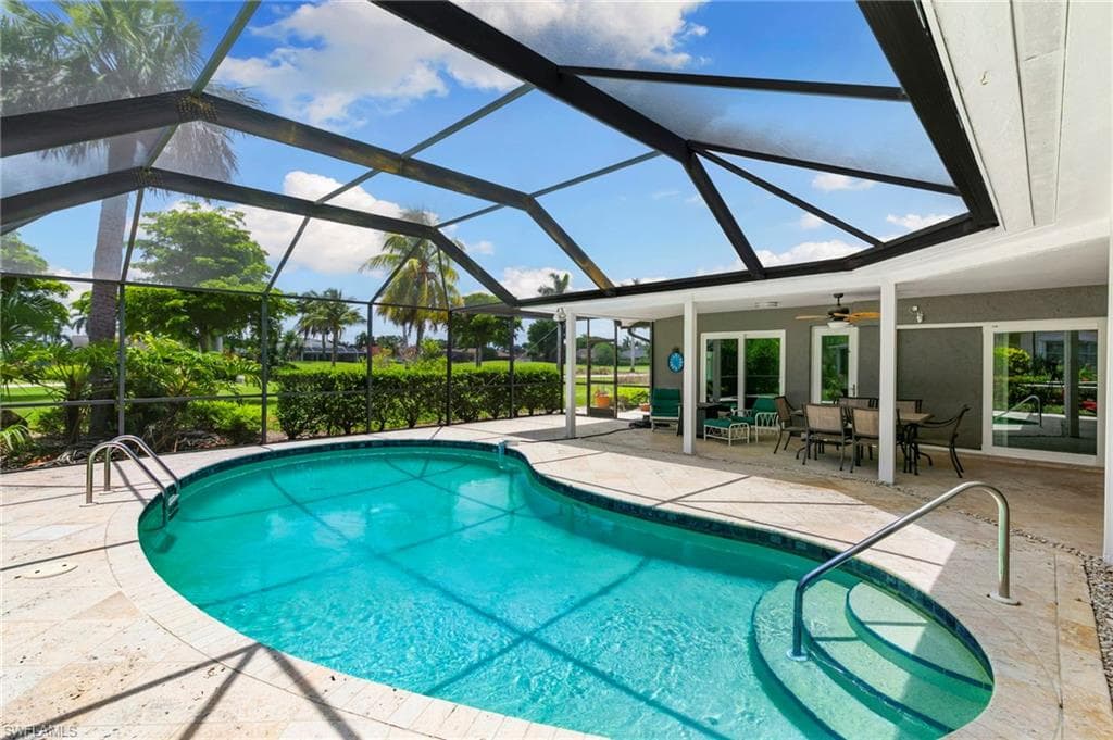 283 Forest Hills BLVD NAPLES, FL 34113