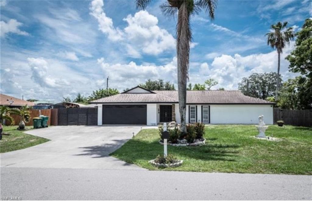 2596 47th ST SW NAPLES, FL 34116
