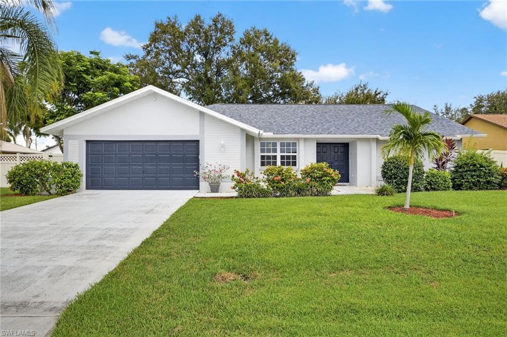 623 SE 9th PL CAPE CORAL, FL 33990